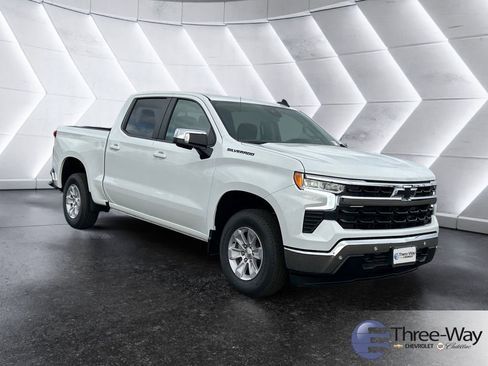 New 2026 Chevrolet Silverado 1500 LT w/ Safety Package RWD image 7