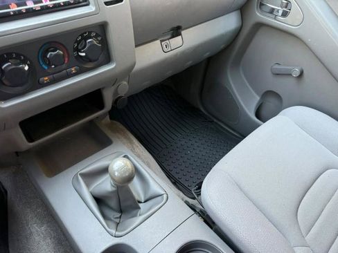 Used 2010 Nissan Frontier XE w/ XE Preferred Pkg RWD image 22