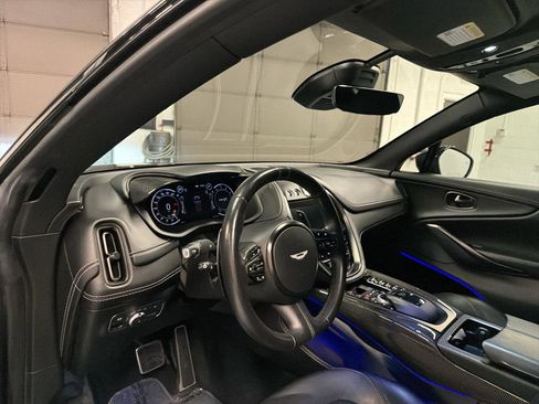 Used 2021 Aston Martin DBX AWD/4WD image 17