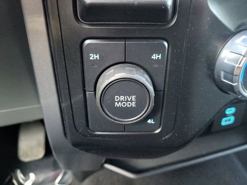 Used 2024 Ford F150 XLT image 19