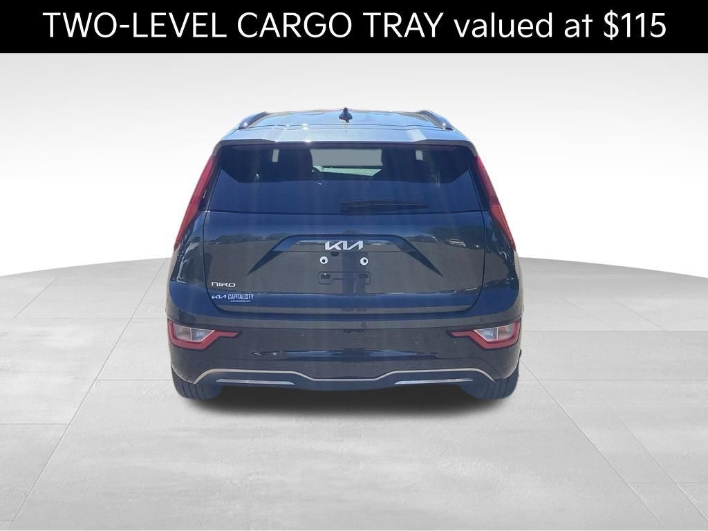 Certified 2023 Kia Niro Wind w/ Wind Preserve Package FWD image 6