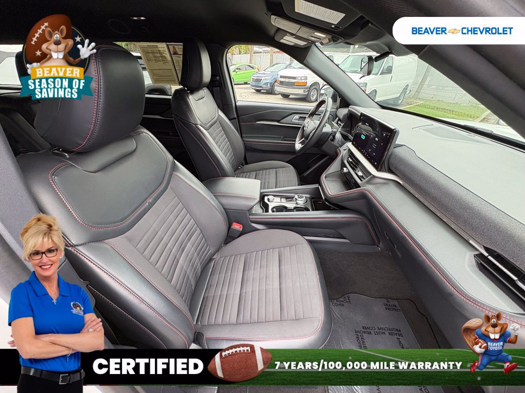 Used 2025 Ford Explorer ST-Line AWD/4WD image 30