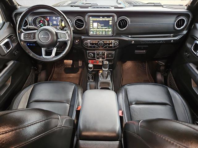 Used 2022 Jeep Wrangler Unlimited Rubicon 4xe w/ Cold Weather Group AWD/4WD image 18