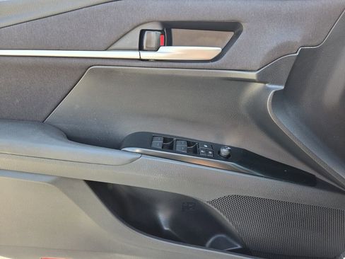 Used 2025 Toyota Camry LE FWD image 22