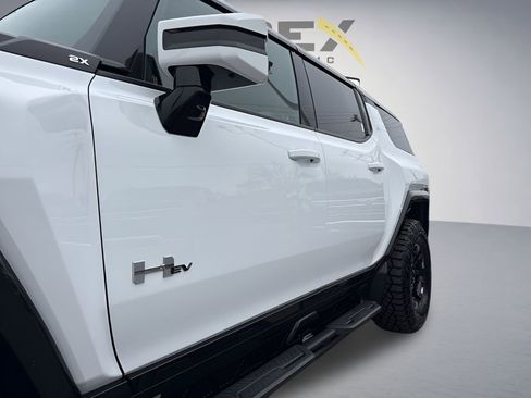 Used 2024 GMC Hummer EV 2X w/ Extreme Off-Road Package AWD/4WD image 39