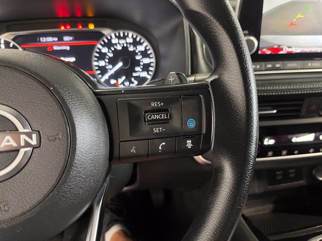 Used 2024 Nissan Rogue SV FWD image 28