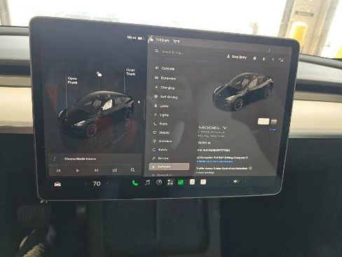 Used 2023 Tesla Model Y Long Range AWD/4WD image 2