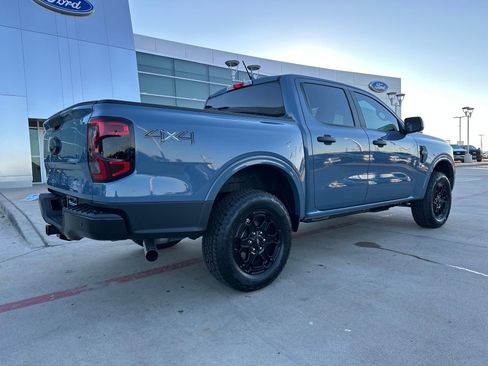 New 2025 Ford Ranger XLT w/ Black Appearance Package image 5