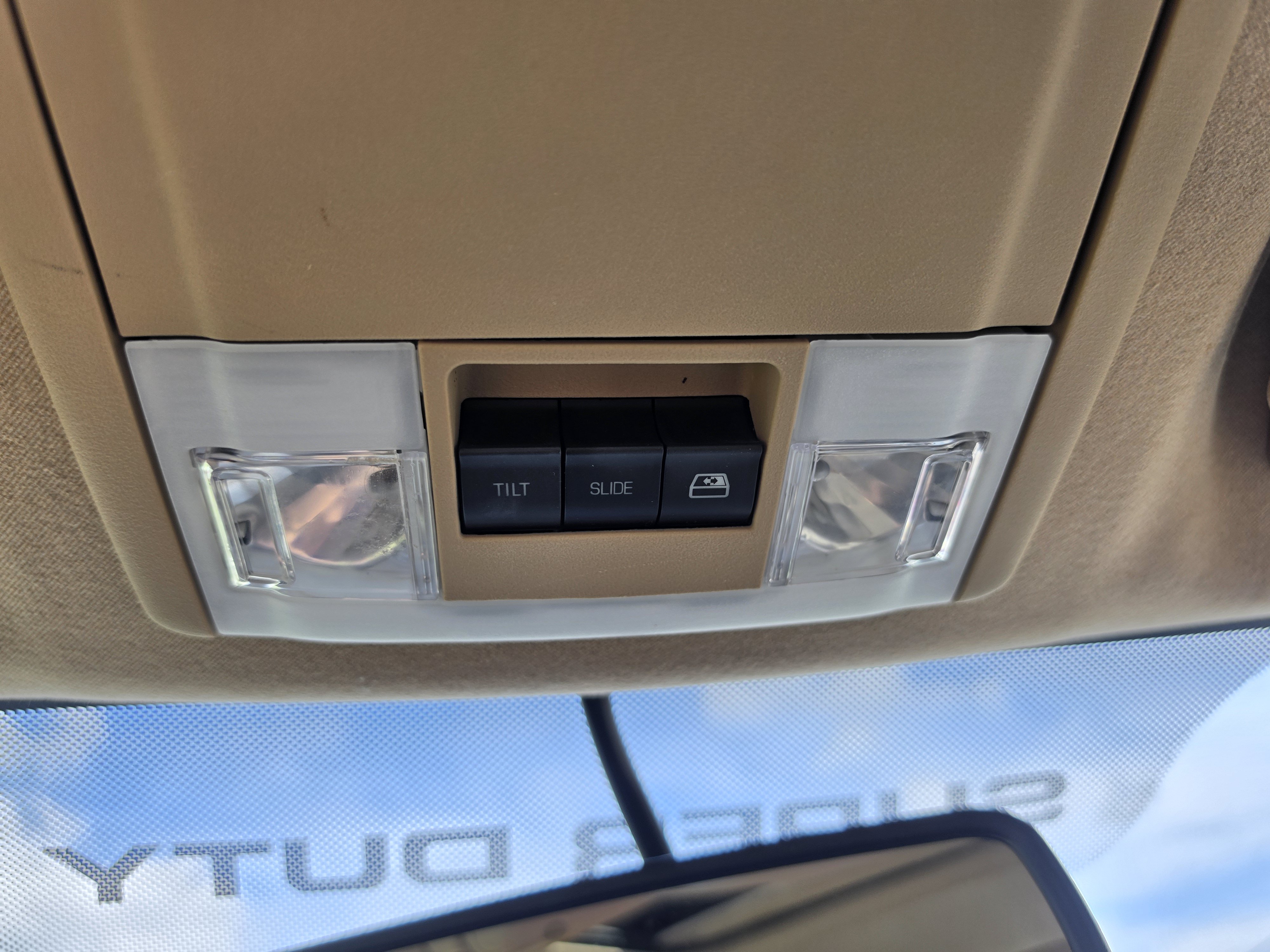 Used 2011 Ford F350 Lariat w/ Chrome Pkg AWD/4WD image 37