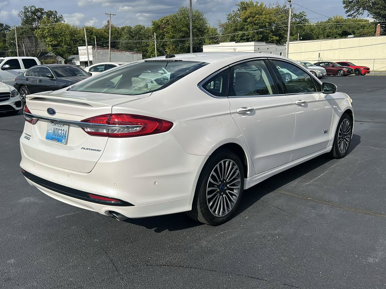 Used 2018 Ford Fusion Energi Platinum FWD image 5