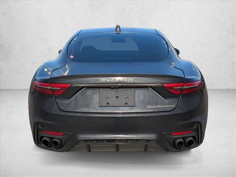 Used 2024 Maserati GranTurismo Trofeo image 6