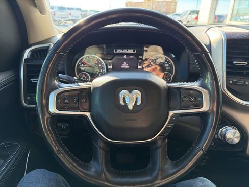 Used 2020 RAM 1500 Laramie image 18