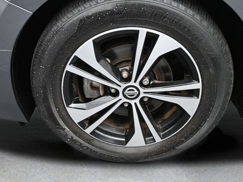 Used 2022 Nissan Sentra SV w/ Trunk Package FWD image 25