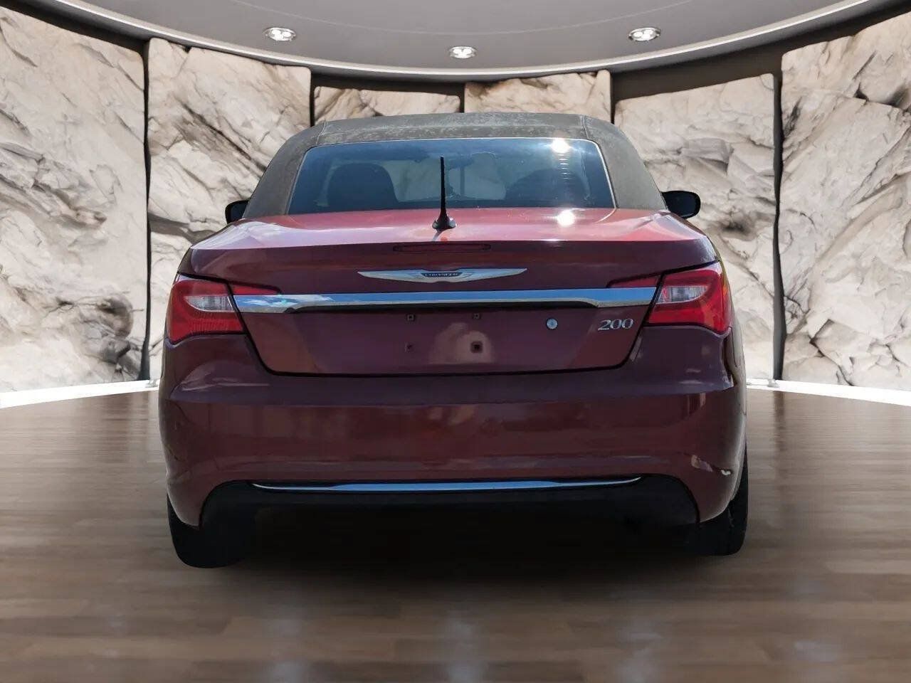 Used 2012 Chrysler 200 Touring FWD image 7