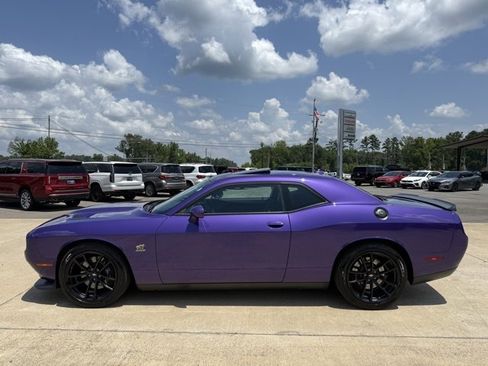 Used 2023 Dodge Challenger R/T Scat Pack w/ 1320 Plus Group image 2