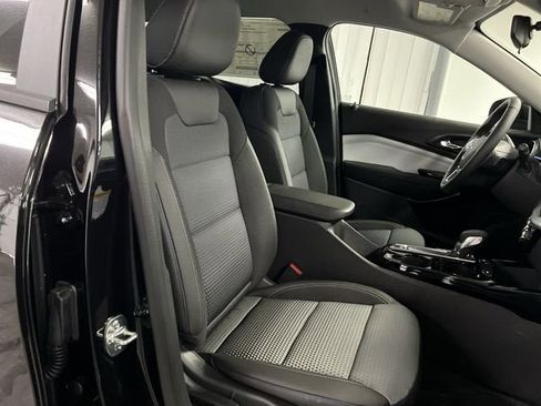 New 2026 Chevrolet Trax LT w/ Driver Confidence Package image 25