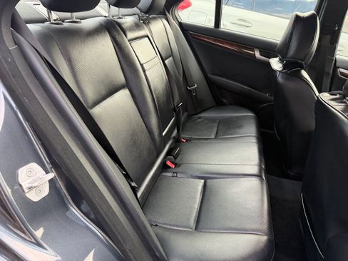 Used 2014 Mercedes-Benz C 250 Sedan w/ Multimedia Package image 37