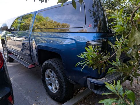 Used 2018 Chevrolet Silverado 1500 LT w/ All Star Edition image 3