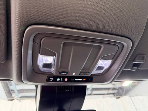 Used 2025 Chevrolet Silverado 2500 Custom w/ Custom Value Package RWD image 27