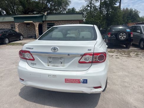 Used 2011 Toyota Corolla LE FWD image 4