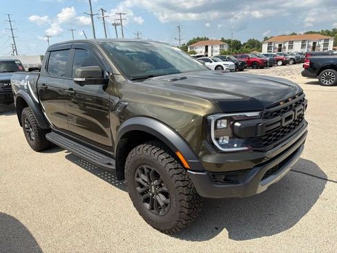 Used 2025 Ford Ranger Raptor AWD/4WD image 3