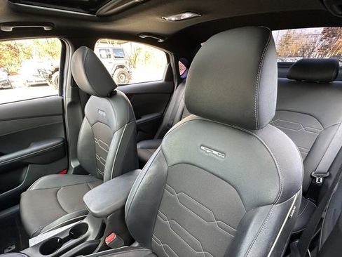 Used 2020 Kia Forte GT-Line w/ GT-Line Premium Package image 12