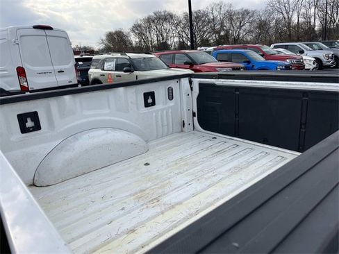 Used 2022 Ford F150 XLT w/ Equipment Group 302A High image 12