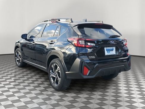 Used 2024 Subaru Crosstrek 2.0i Premium image 4