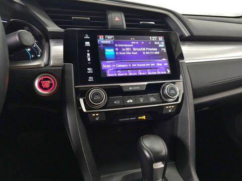Used 2017 Honda Civic Touring image 22