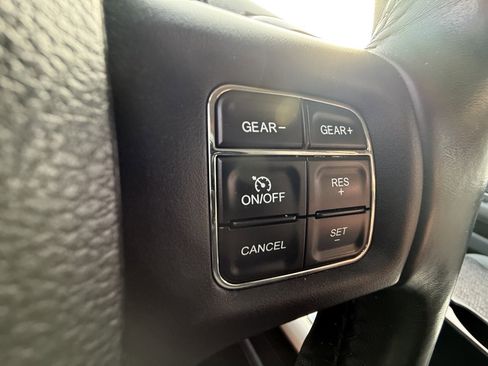 Used 2015 RAM 1500 Lone Star image 23