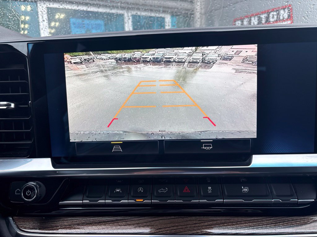 Used 2025 Chevrolet Silverado 1500 LT AWD/4WD image 22