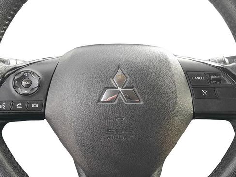 Used 2023 Mitsubishi Eclipse Cross SE image 21