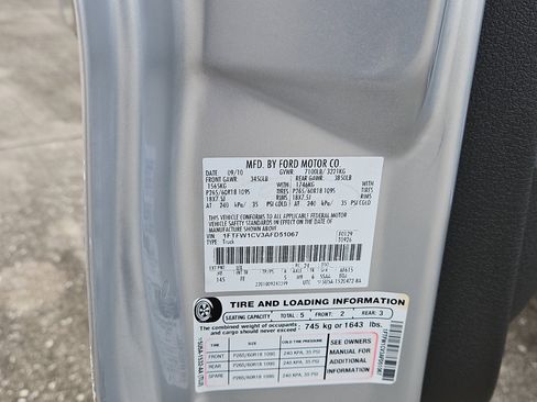 Used 2010 Ford F150 XLT image 21