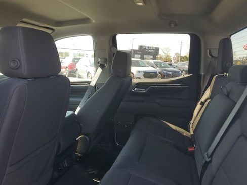 Certified 2026 GMC Sierra 1500 Elevation AWD/4WD image 9