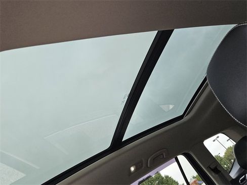 Used 2021 Volkswagen Atlas SEL image 21