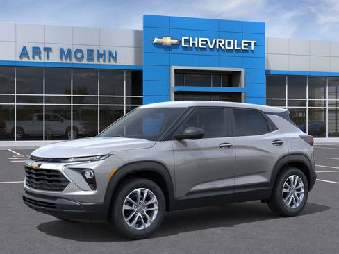 New 2026 Chevrolet TrailBlazer LS w/ LS Convenience Package AWD/4WD image 2