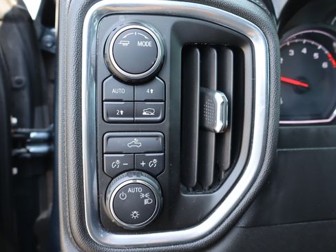 Used 2020 Chevrolet Silverado 1500 LT w/ Fleet Comfort Package AWD/4WD image 21