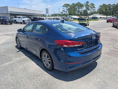 Used 2018 Hyundai Elantra SEL FWD image 6