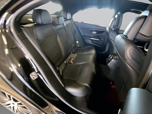 Used 2025 Mercedes-Benz C 300 4MATIC Sedan image 18