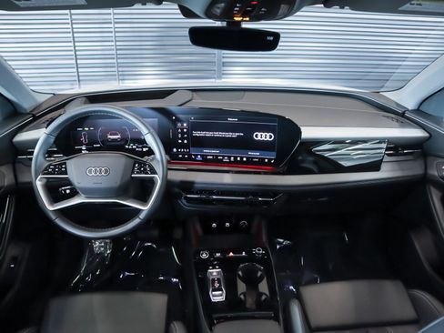 Certified 2025 Audi Q6 e-tron Premium Plus w/ Premium Plus AWD/4WD image 10