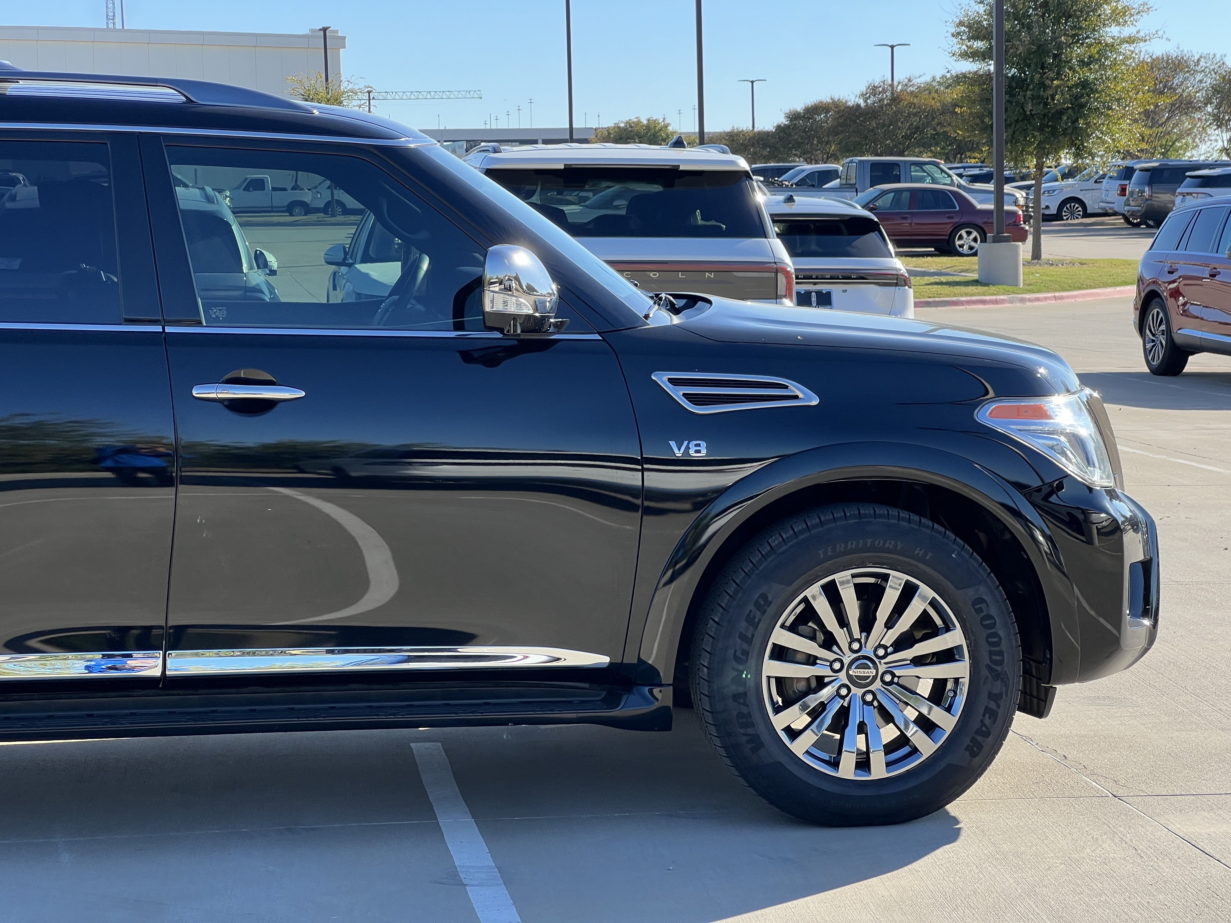 Used 2018 Nissan Armada Platinum w/ Captain Seat Package AWD/4WD image 12