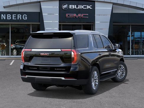 New 2025 GMC Yukon Elevation image 32