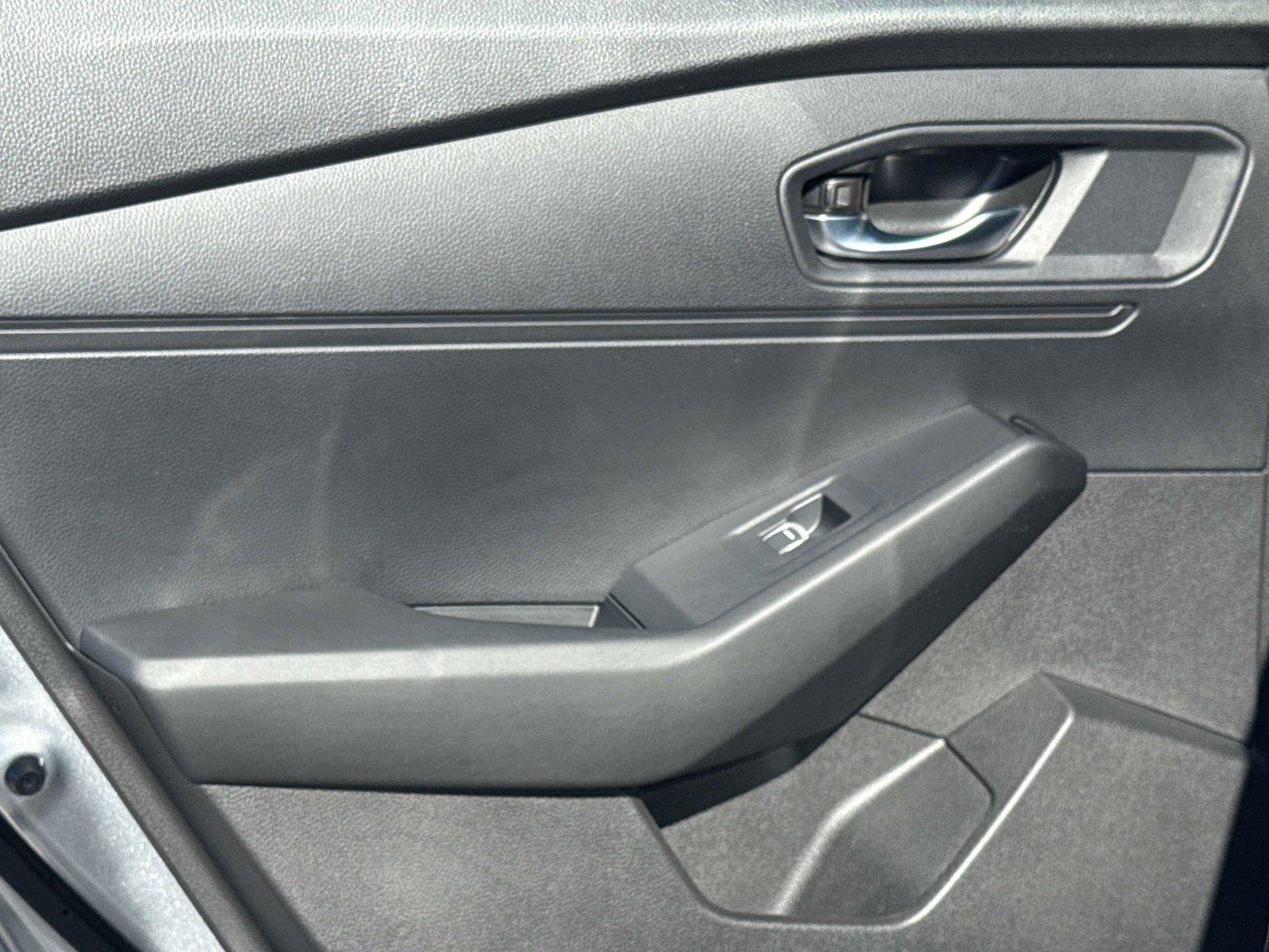 Certified 2024 Honda Accord EX image 12