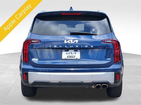 Certified 2023 Kia Telluride S w/ S Sunroof Package AWD/4WD image 3