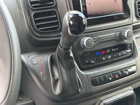 Used 2025 RAM ProMaster 2500 image 31