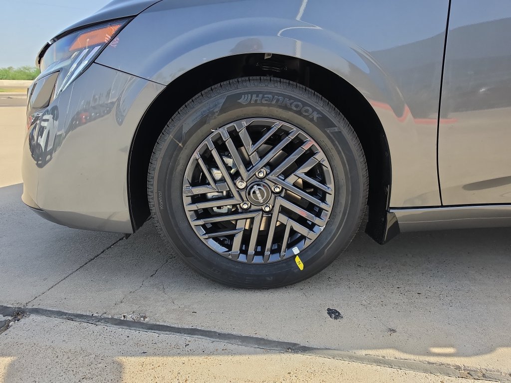 New 2027 Nissan Sentra SV FWD image 27
