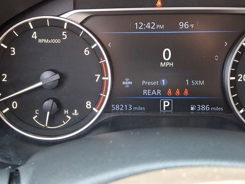 Used 2024 Nissan Altima 2.5 SR FWD image 19