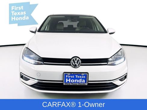 Used 2018 Volkswagen Golf SE image 2