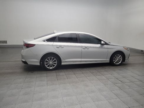 Used 2018 Hyundai Sonata SE FWD image 10