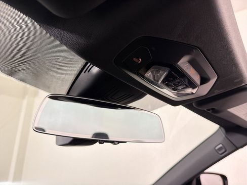 Used 2025 BMW 430i Convertible RWD image 18